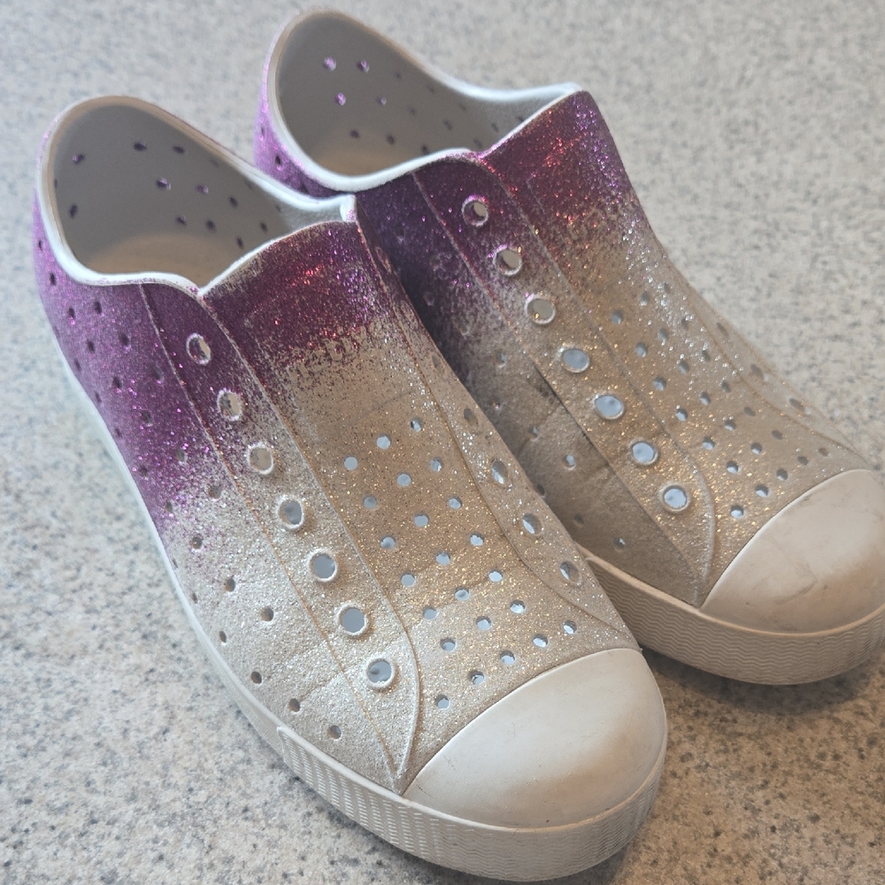 Native Shoes Kids Sparkle Water Shoes in Purple and Silver